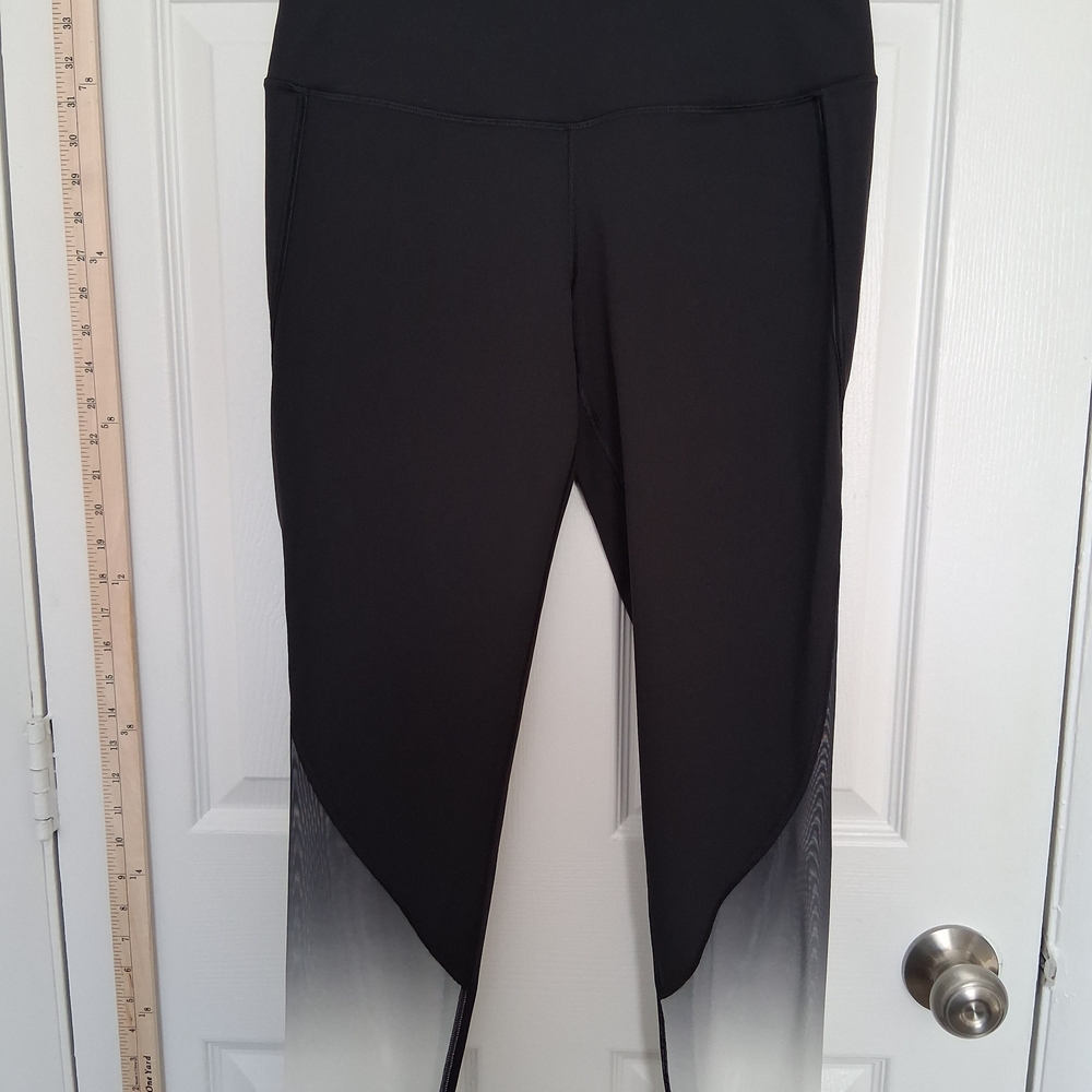 Knockout By Victoria's Secret Sport Black Ombre Women's Pants